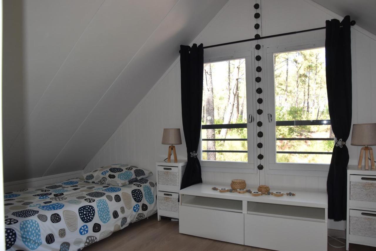 Domaine résidentiel naturiste de la Jenny chalet 6 pers Villa Le Porge Esterno foto