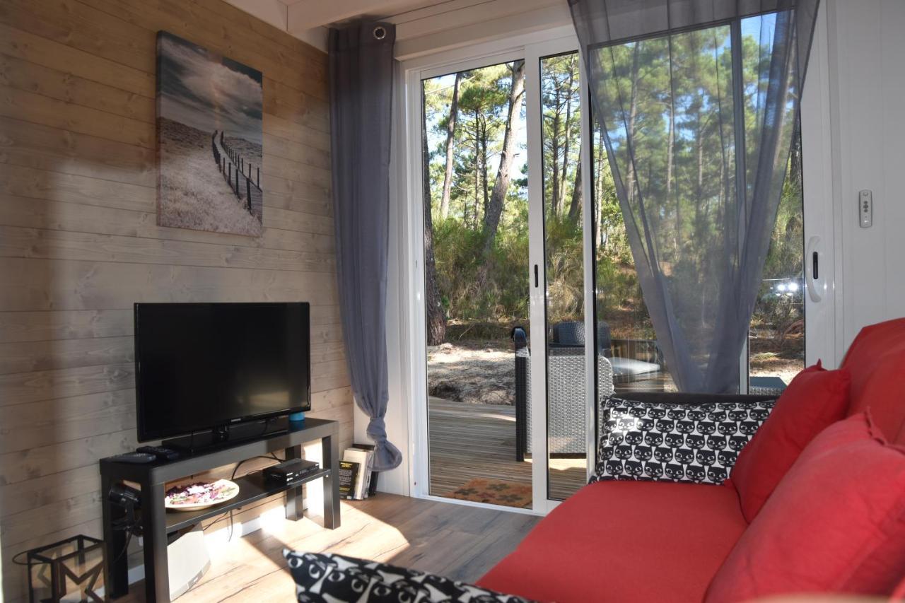 Domaine résidentiel naturiste de la Jenny chalet 6 pers Villa Le Porge Esterno foto