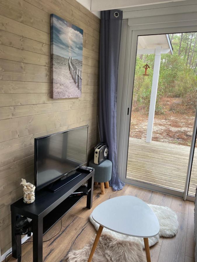 Domaine résidentiel naturiste de la Jenny chalet 6 pers Villa Le Porge Esterno foto